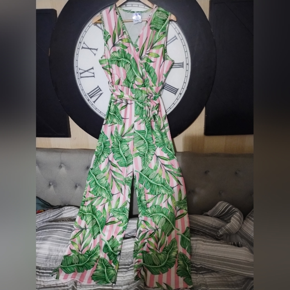 Pink Palms Tropical Leaf Print Jumpsuit NWT Sz 2XL